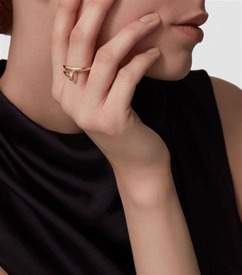 cartier nagel ring preis|cartier just un clou ring.